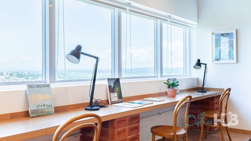 1 Person Coworking Desk