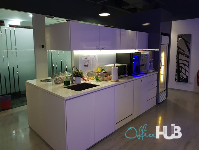 5 Person Coworking Desk