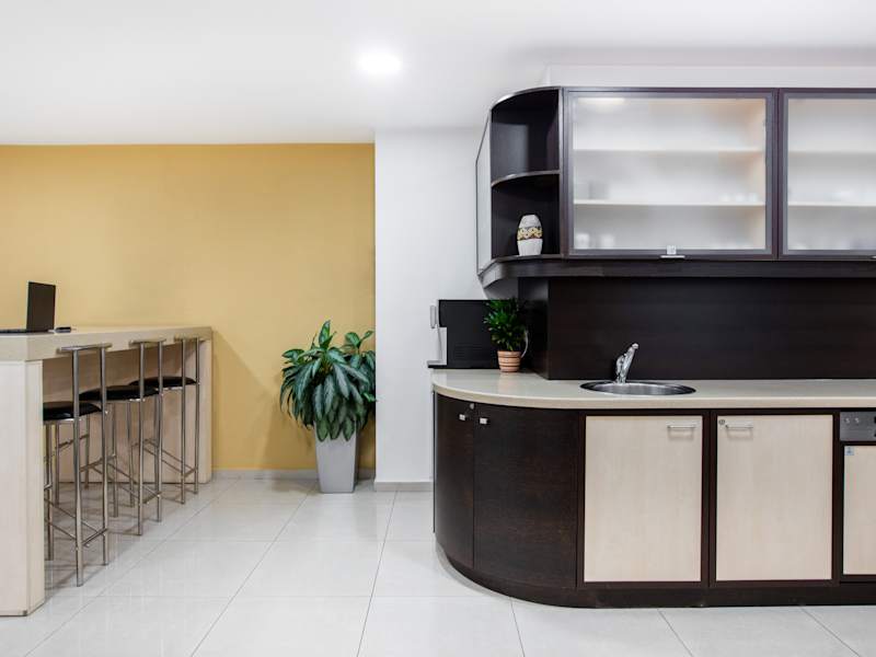 30 Person Private Office