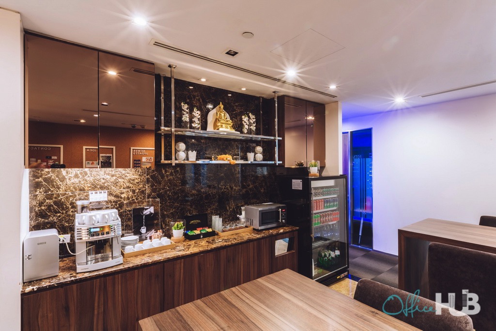 4 Person Private Office