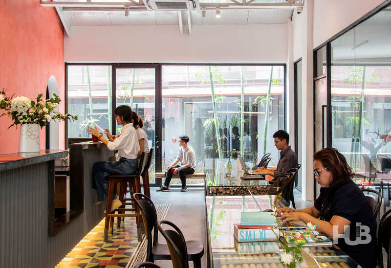 100 Person Private Office