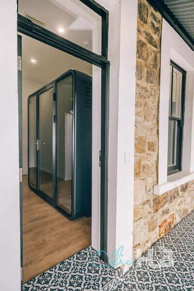 1 Person Private Office