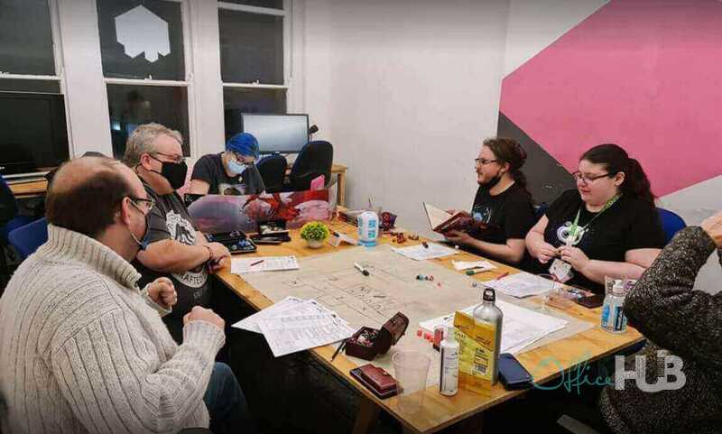 3 Person Coworking Desk