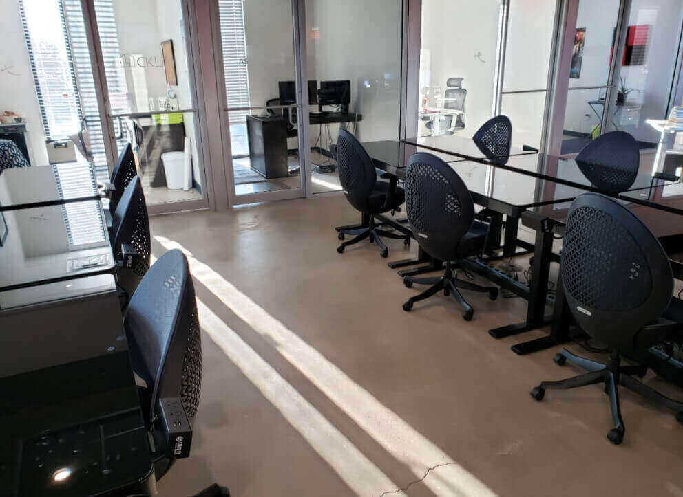 1 Person Private Office