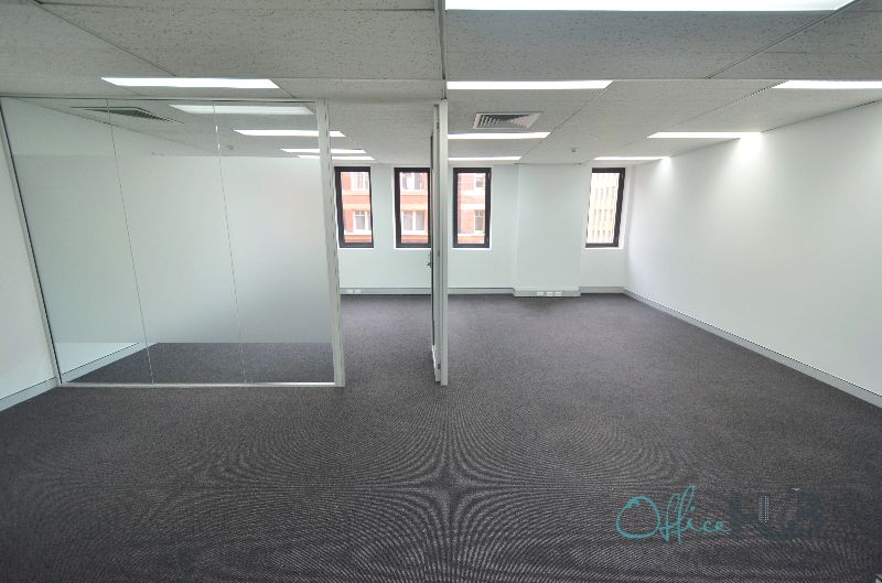 10 Person Private Office