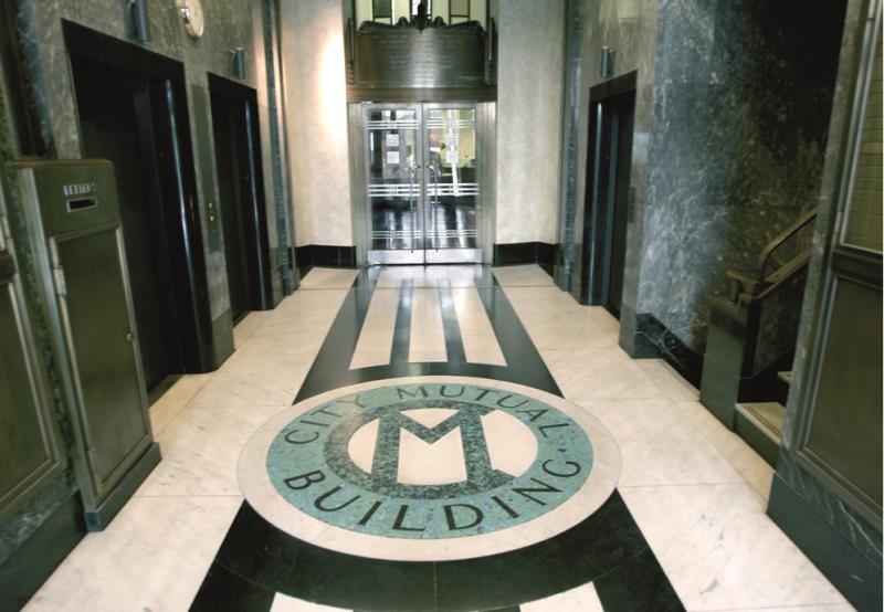 1 Person Coworking Desk