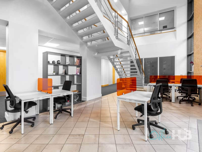 1 Person Coworking Desk