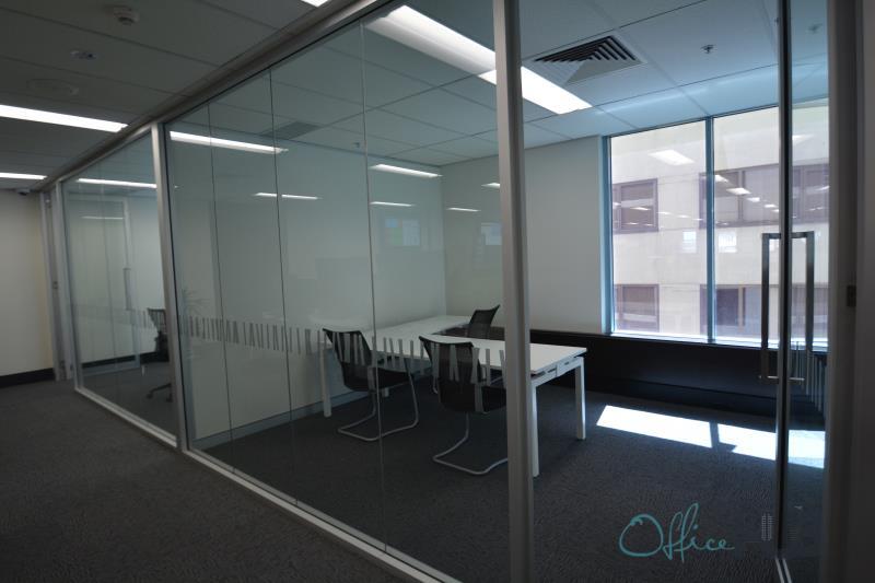 1 Person Coworking Desk